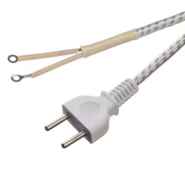 Venda Quente 2 Pin 220v 16a fio trançado cabo de alimentação cabo de cabo LED lâmpada E27 Dc cobre cabo de Karachi de energia para ferro no Paquistão