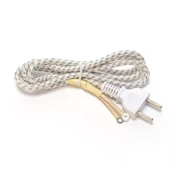 Venda Quente 2 Pin 220v 16a fio trançado cabo de alimentação cabo de cabo LED lâmpada E27 Dc cobre cabo de Karachi de energia para ferro no Paquistão