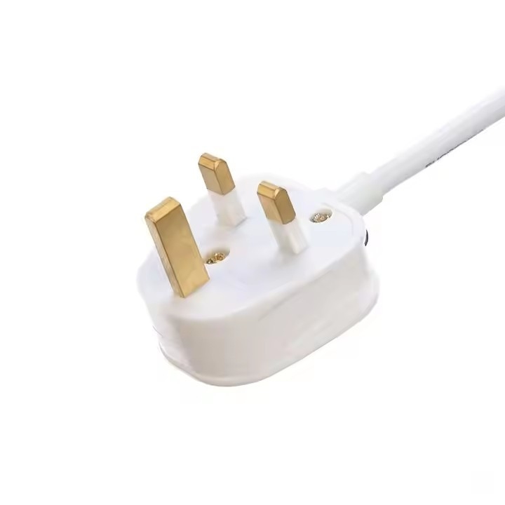 Aplicação do sistema de transmissão de energia por cabo de alimentação C13 C14