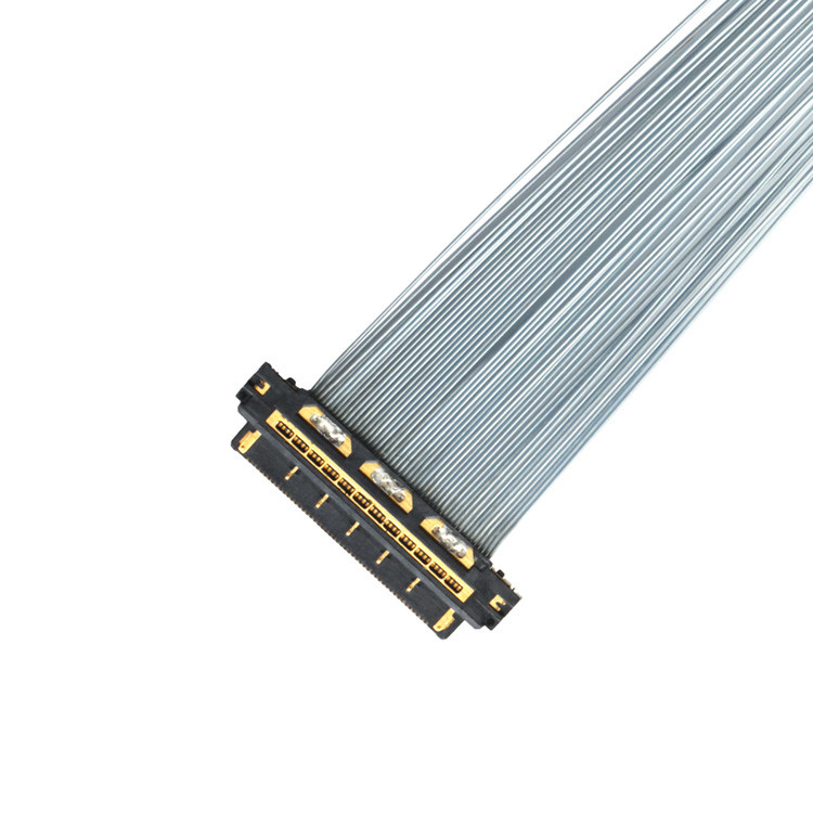 Aplicação de cabo micro-coaxial com KEL XSL20-48S 0,25 mm pitch, 44AWG e 46AWG