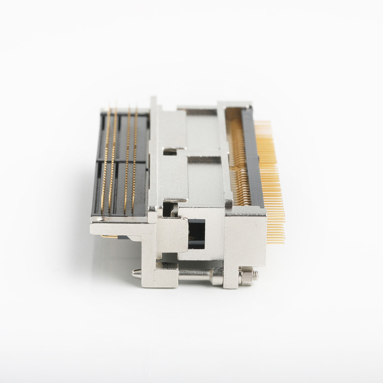 Docking I / O Conector Pitch 0.635mm 30056-160T Para 30046-160T-F