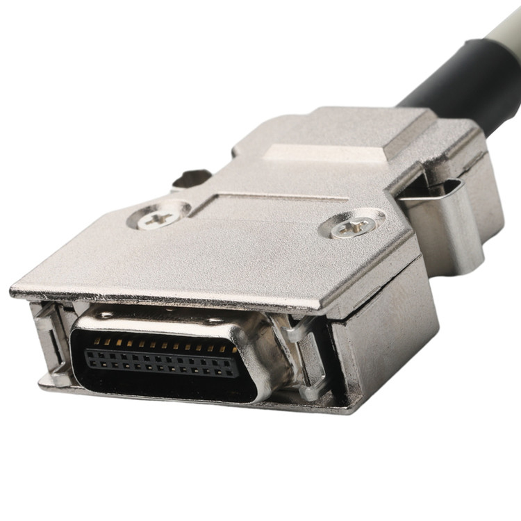 Hd D-Sub para Mdr Plug Connector Cabel 14p*28 Awg Od 7.0mm Beige PVC Jack